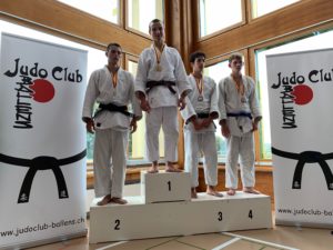podium_johann_dylan_biere_2019